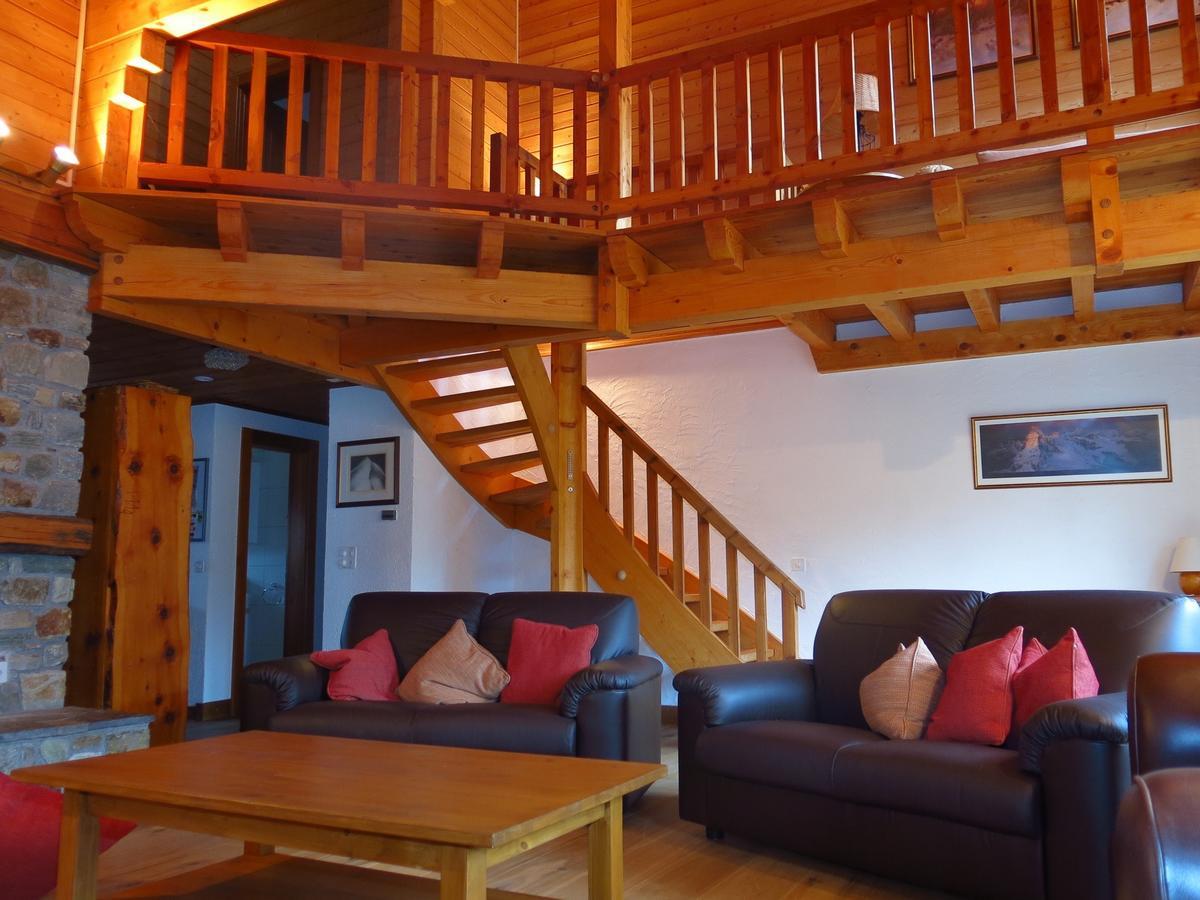Chalet Huwi Zermatt Exterior photo