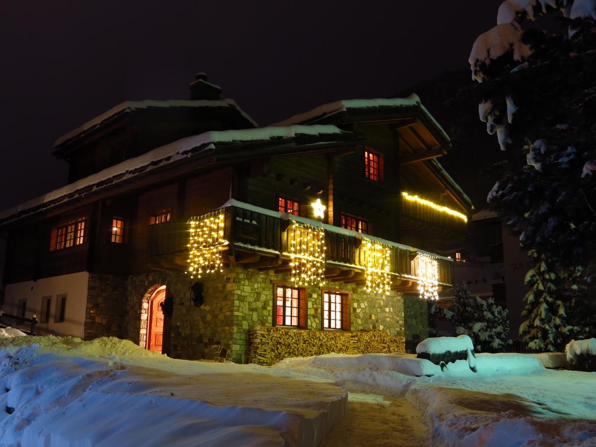 Chalet Huwi Zermatt Exterior photo